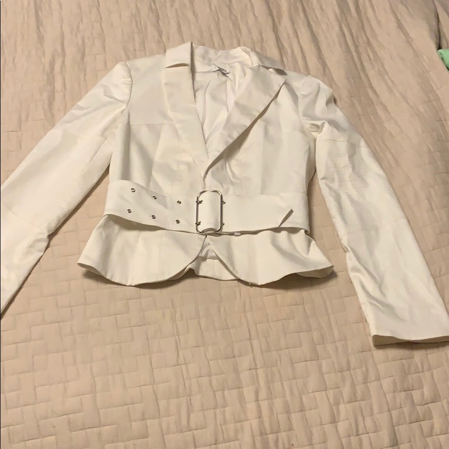 Cach Jacket